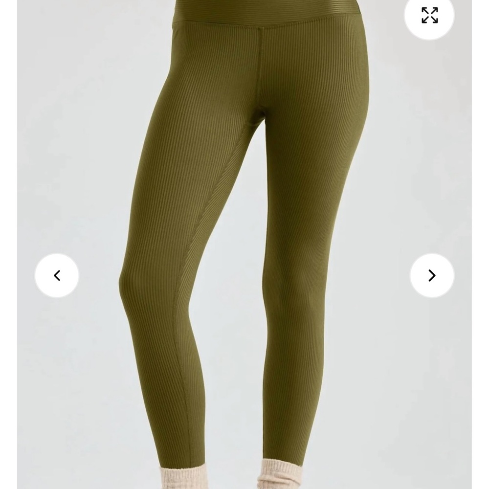 Years of Ours Olive Green ribbed Leggings XS excellent condition